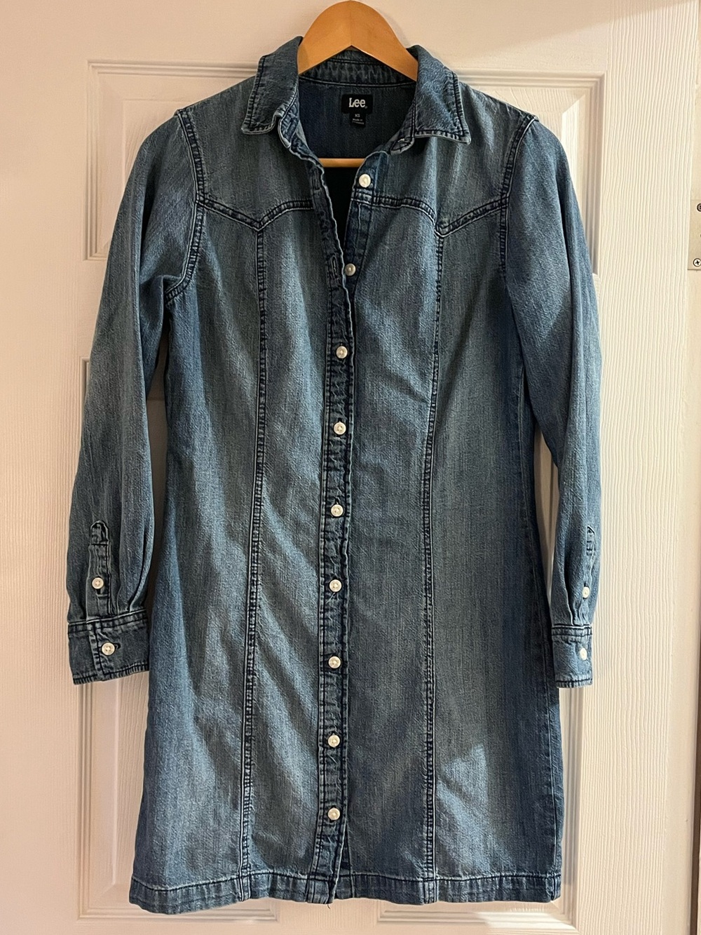 Lee Long-Sleeved Denim Dress